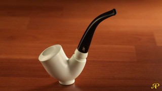 Bucket Sitter Meerschaum Pipe