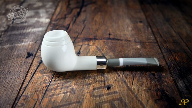 Apple Meerschaum Pipe with 925k Silver