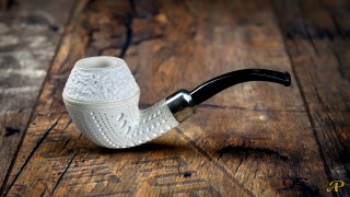 Bulldog Rustic Meerschaum Pipe with 925k Silver