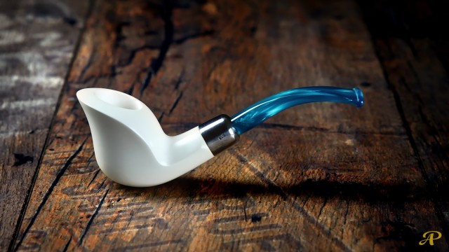Tulip Meerschaum Pipe with 925k Silver