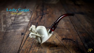 Meerschaum Pipe with Nude Woman