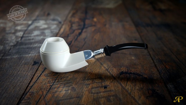 Bulldog Meerschaum Pipe with 925k Silver